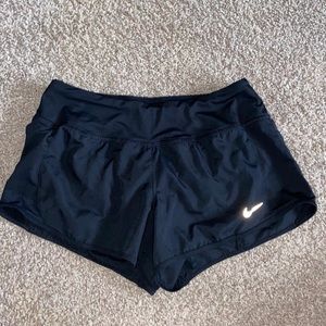 Nike Athletic Shorts 2.5”